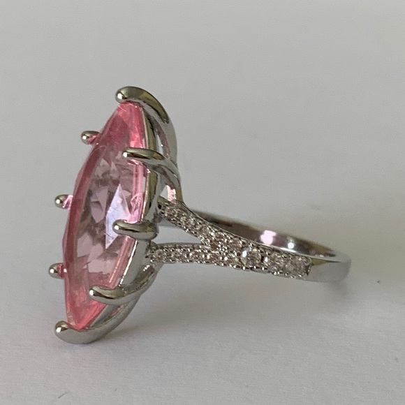 **SOLD**NEW Large Pink Marquise Cut Diamond Size 7 - Picture 3 of 4